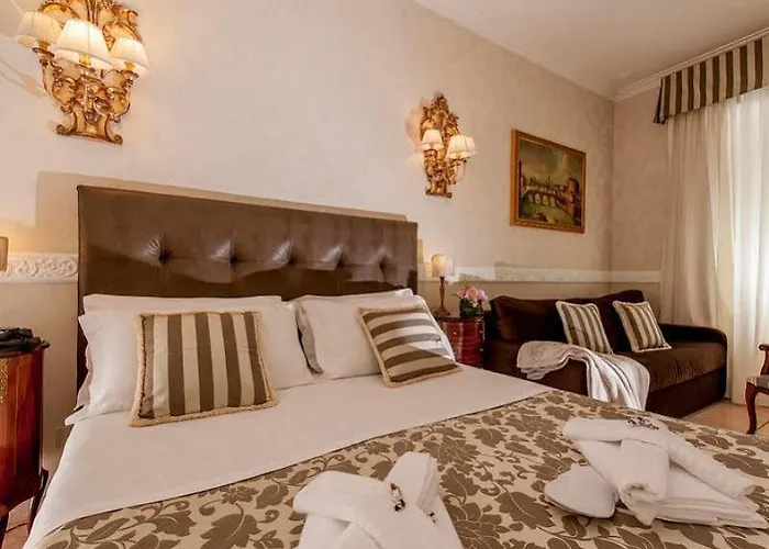 Residenza Zanardelli 4* Рим