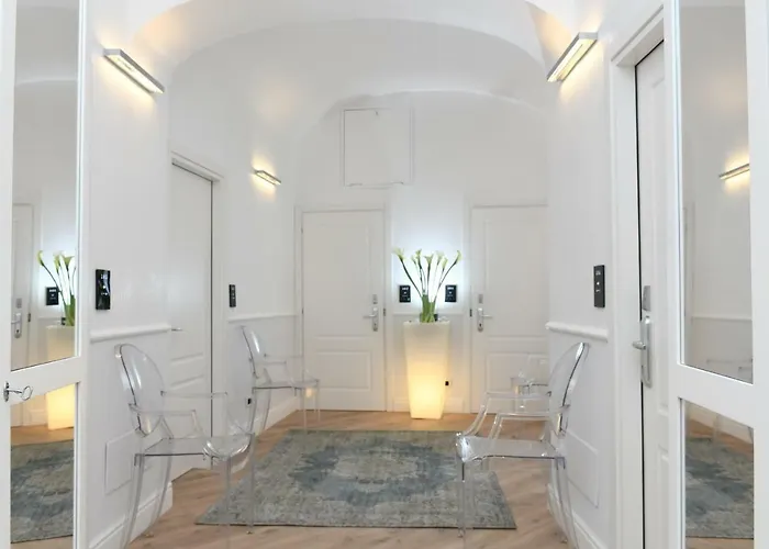 Отель типа "постель и завтрак" Residenza Zanardelli 4*
